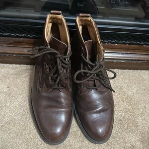 Men boots size 12